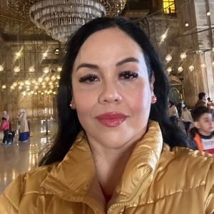 Meet your Posher, Sara